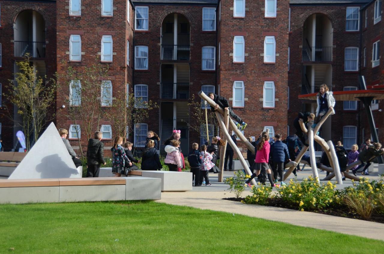 Maritime Apartments Barrow-in-Furness Buitenkant foto